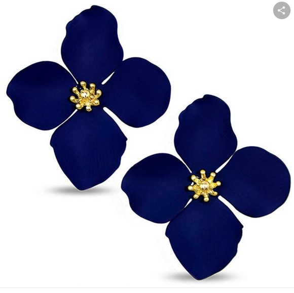 Jewelry - ZenzII Blue flower petal earrings gold center